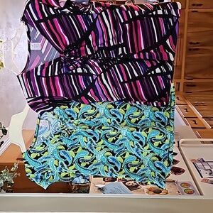 2 Ladies Tops
